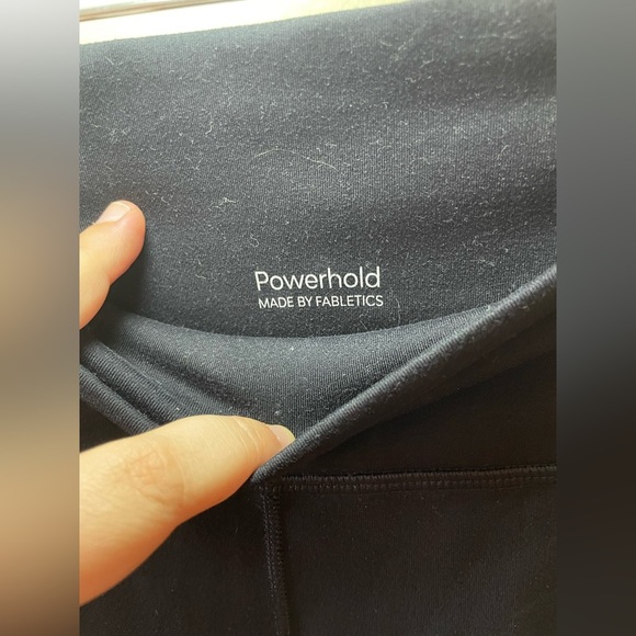 ✨Fabletics Ankle Length Powerhold Black Leggings Size M #A1 - Picture 7 of 7